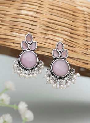 Lara Earring