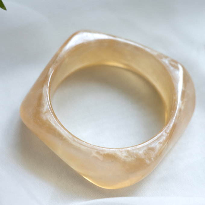 Lili Resin Bracelet