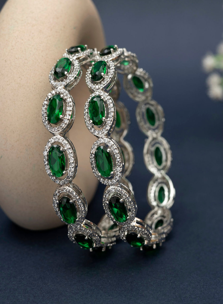 Zenia Bangle Set